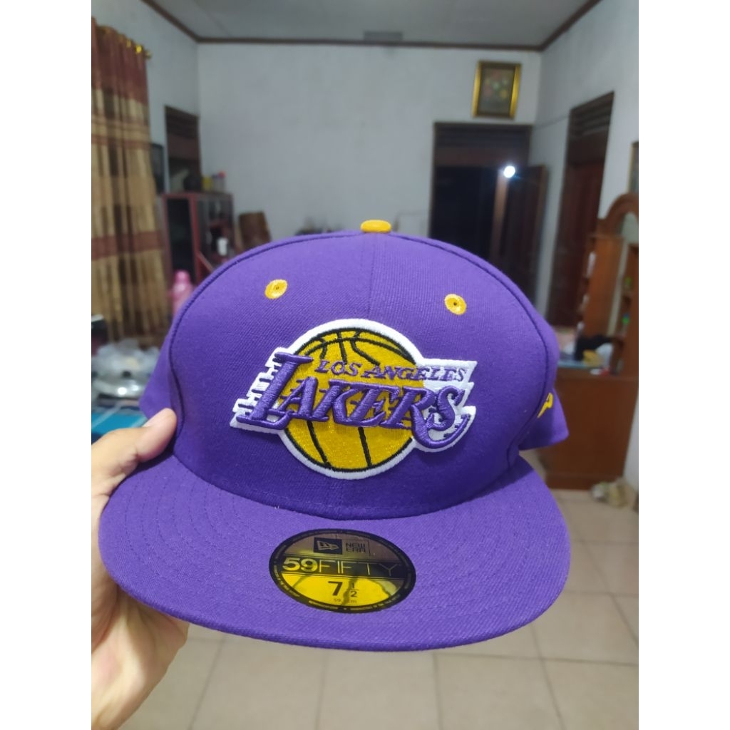 TOPI NEW ERA  59FYFTY NBA LAKERS ORIGINAL