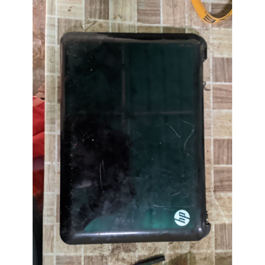 bekasan komputer jinjing