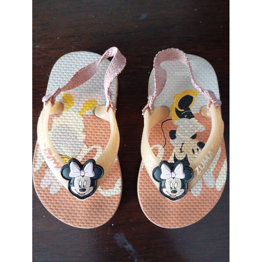 preloved sandal anak zuma