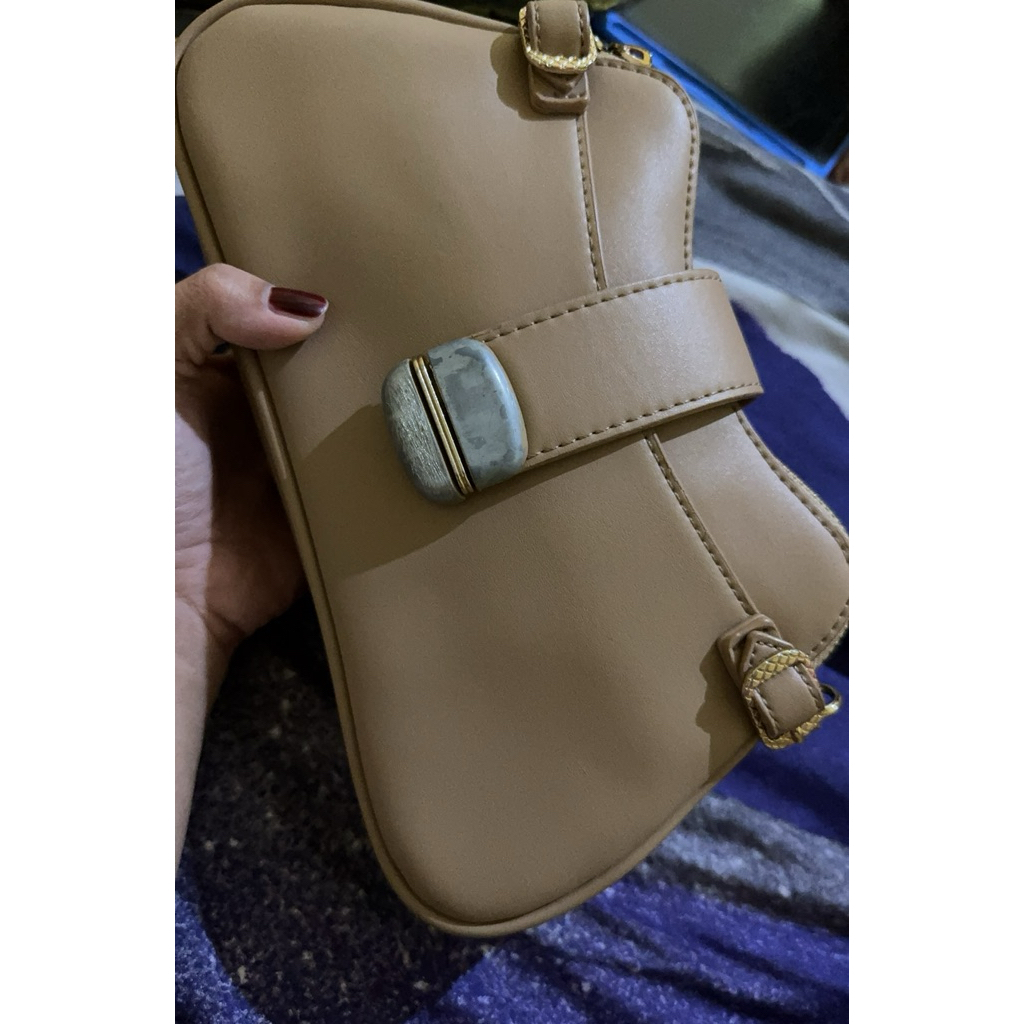 Preloved Tas Elizabeth emsio