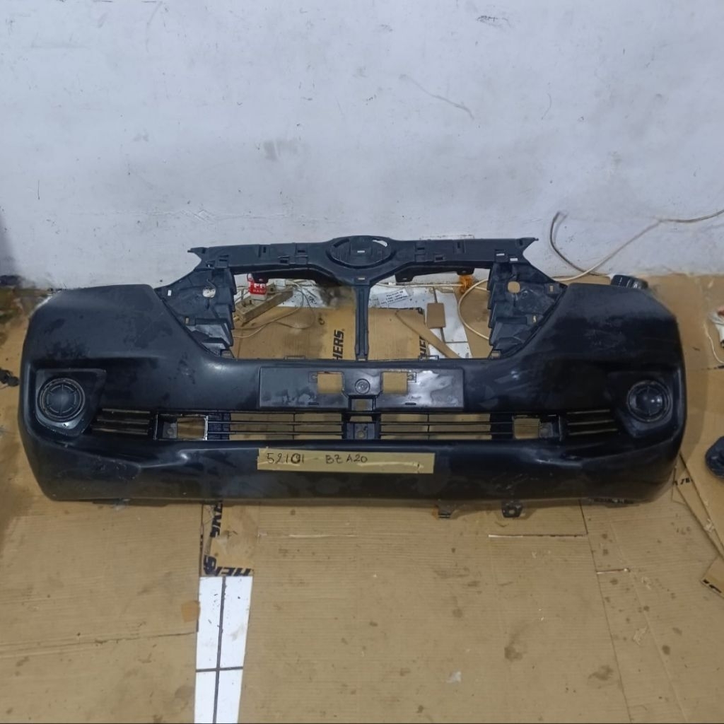 Bemper depan toyota avanza 2016 2017 original