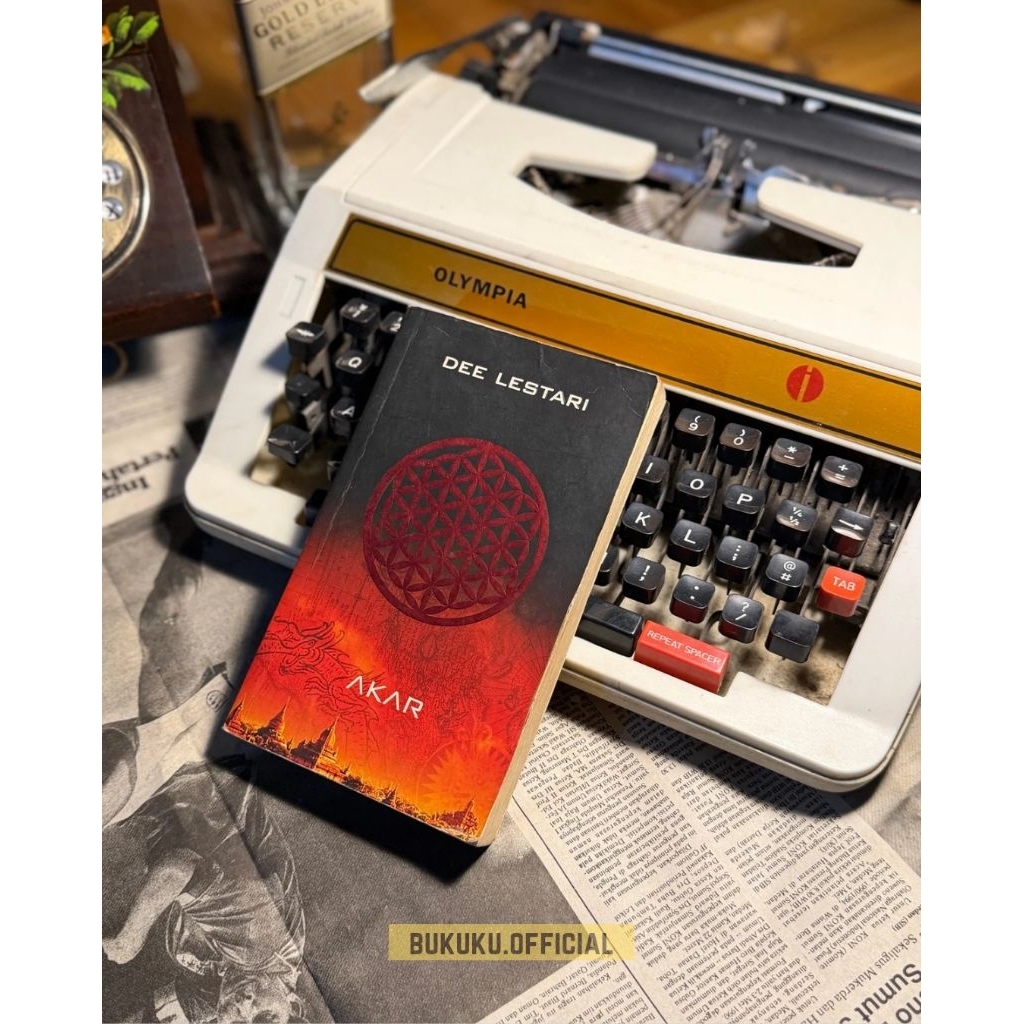 Novel Akar - Dee Lestari
