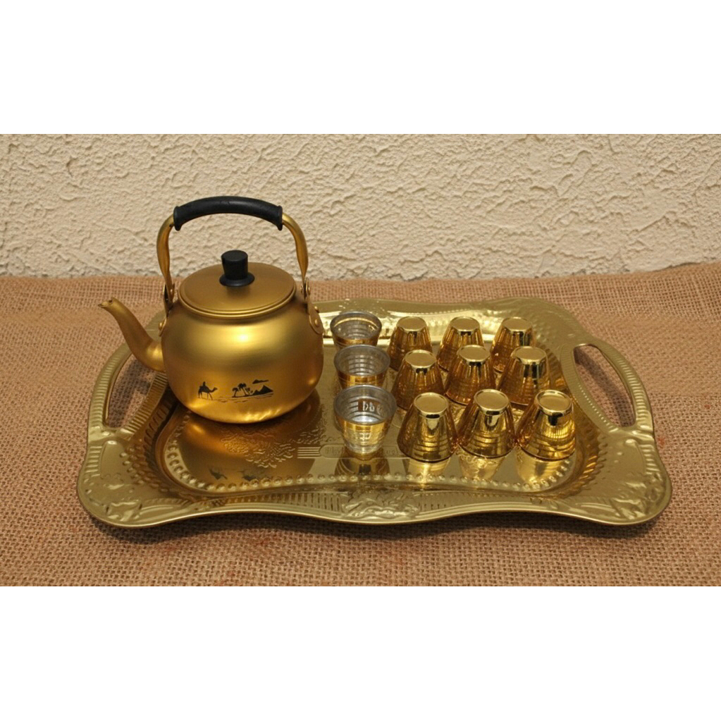 Set Teko Air ZamZam Gelas Cucing dan Nampan Emas Stainless