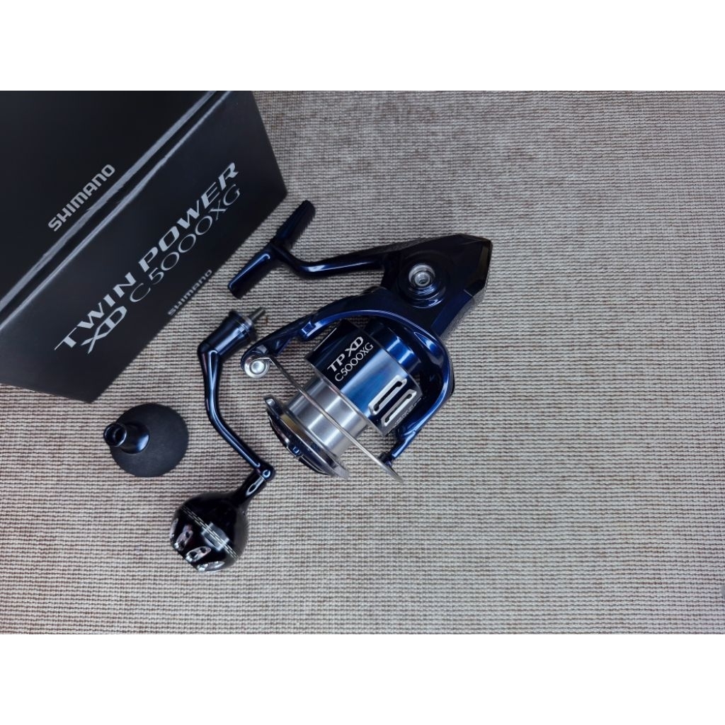 Reel Shimano Twin Power XD C5000XG 21 Fullset box