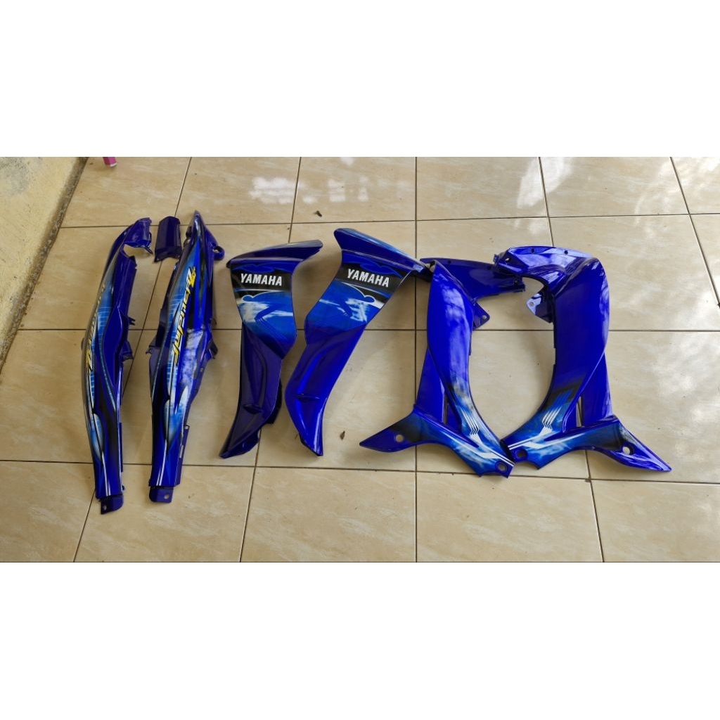 cover body belakang jupiter z 2007 sayap depan jupiter z 2009 biru