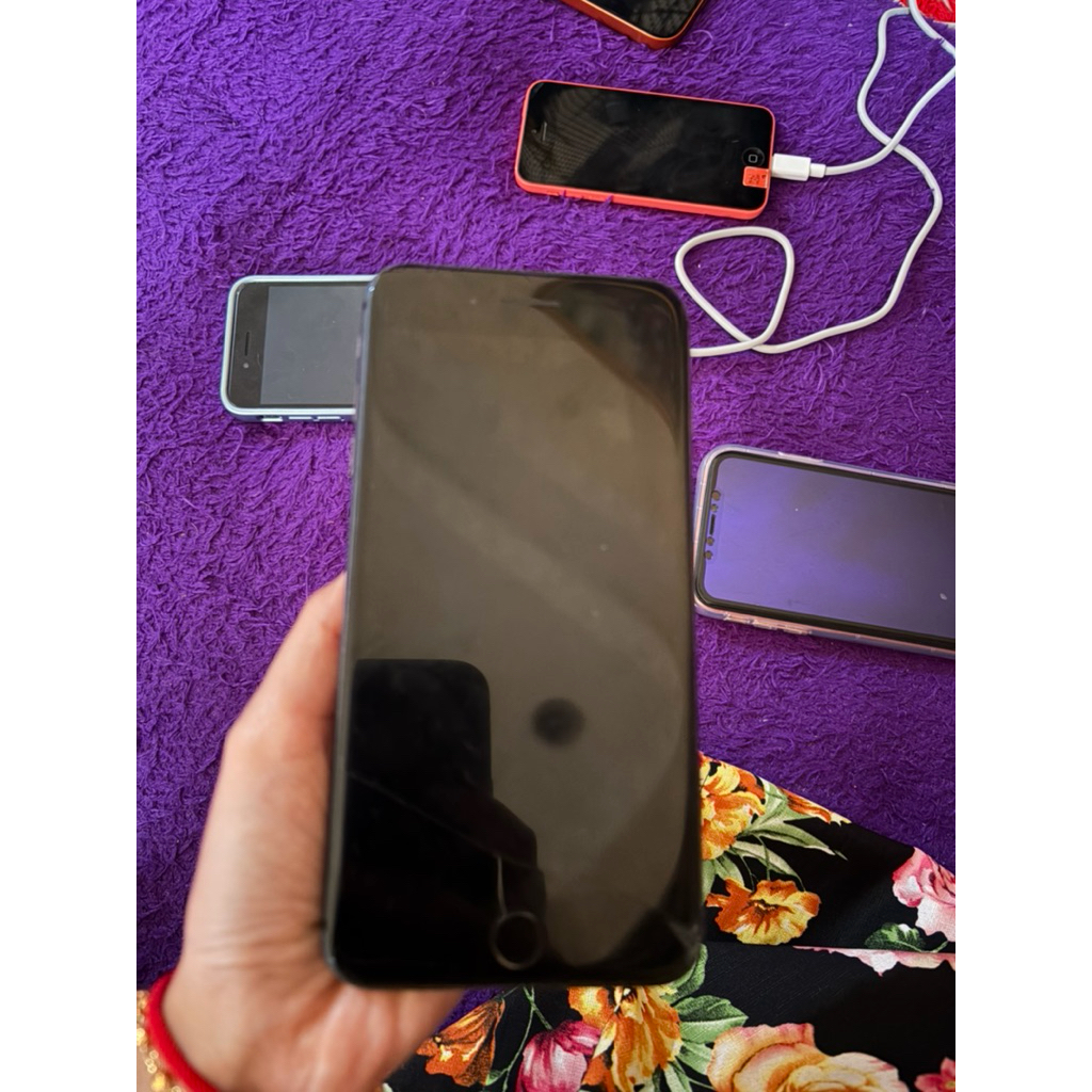 IPhone 8plus/8+ 128gb