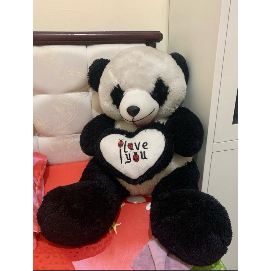 Boneka Panda Besar