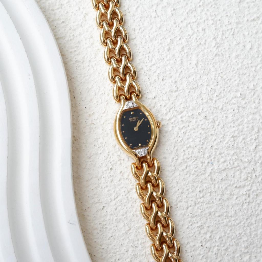 Seiko Ladies Vintage Black Dial