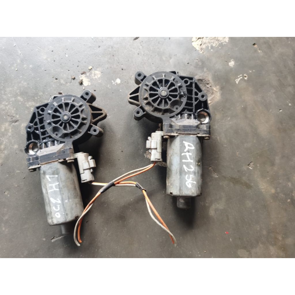 dinamo power window depan Peugeot 206