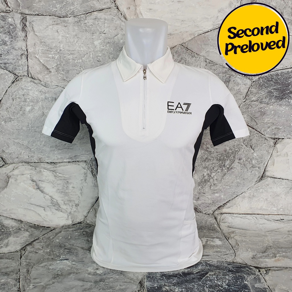 Baju Kaos Wanita / Anak ARMANI EXCHANGE - Size M / LD 46 cm - Original - Used