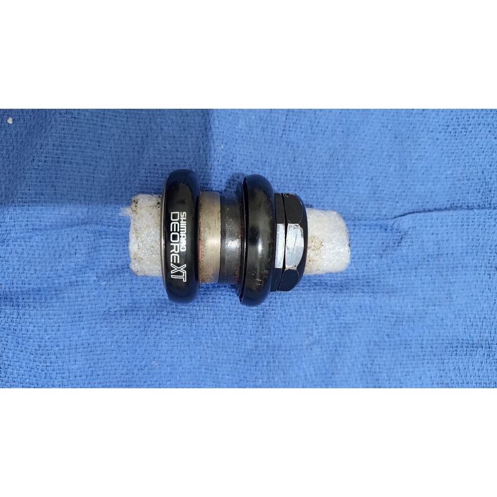 Shimano headset deore XT OS 1 1/8