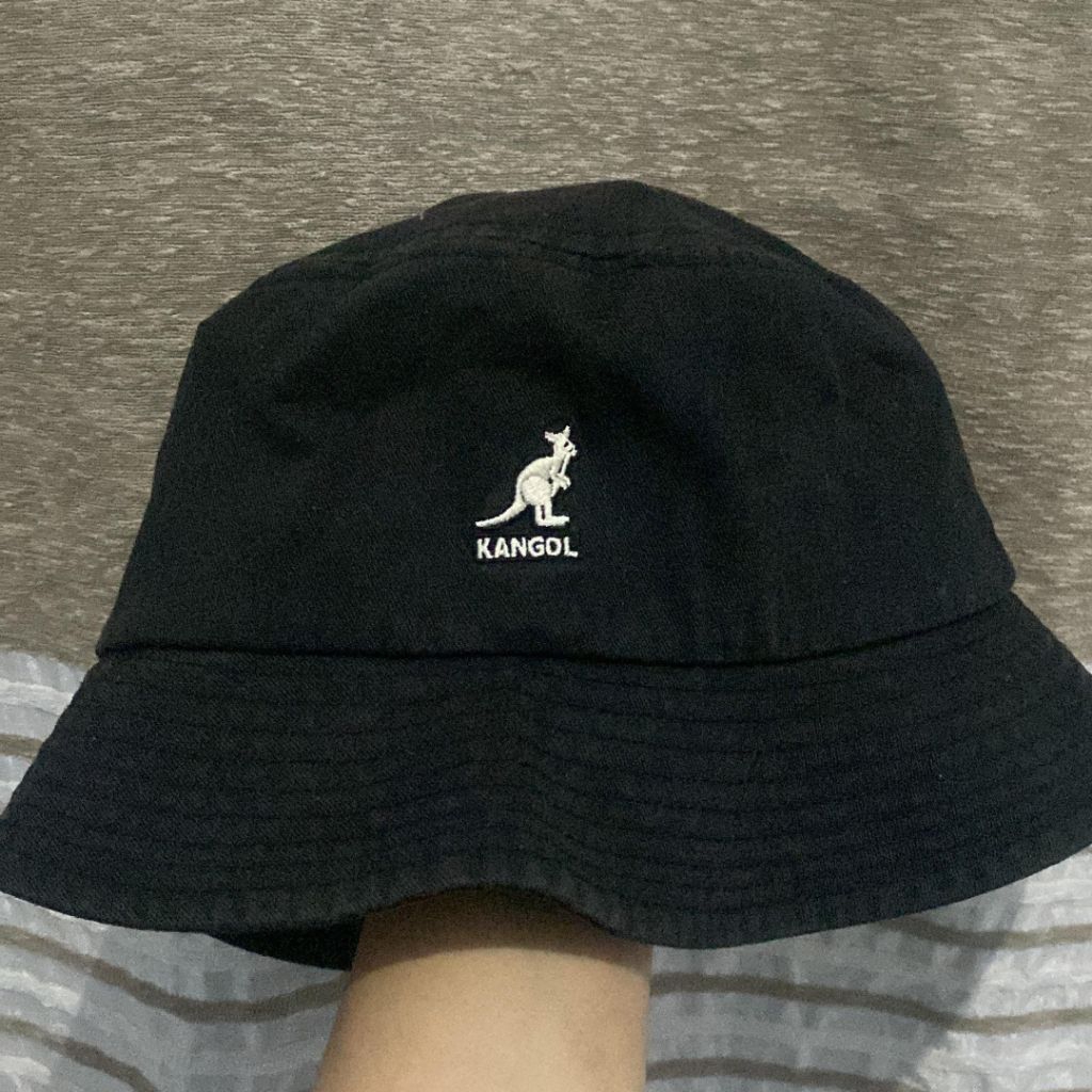 Baseball Cap Topi Brand Thrift aksesoris kepala