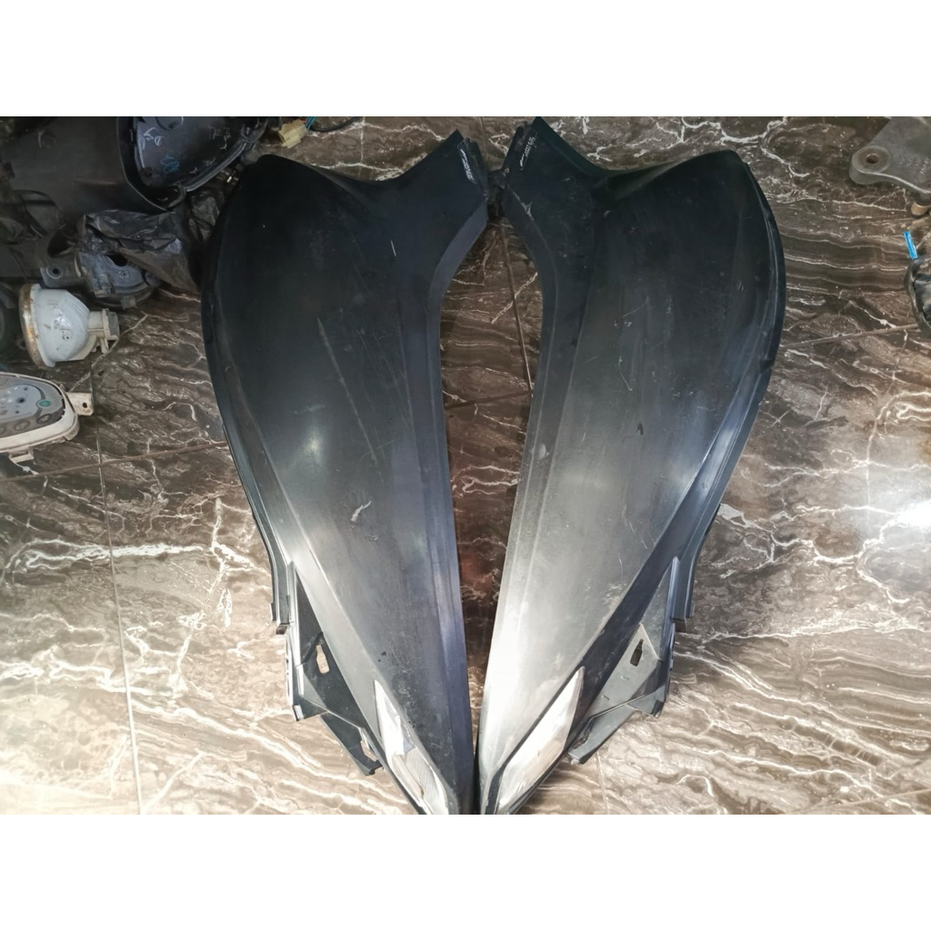 Cover body bodi belakang samping Honda Genio kanan kiri original