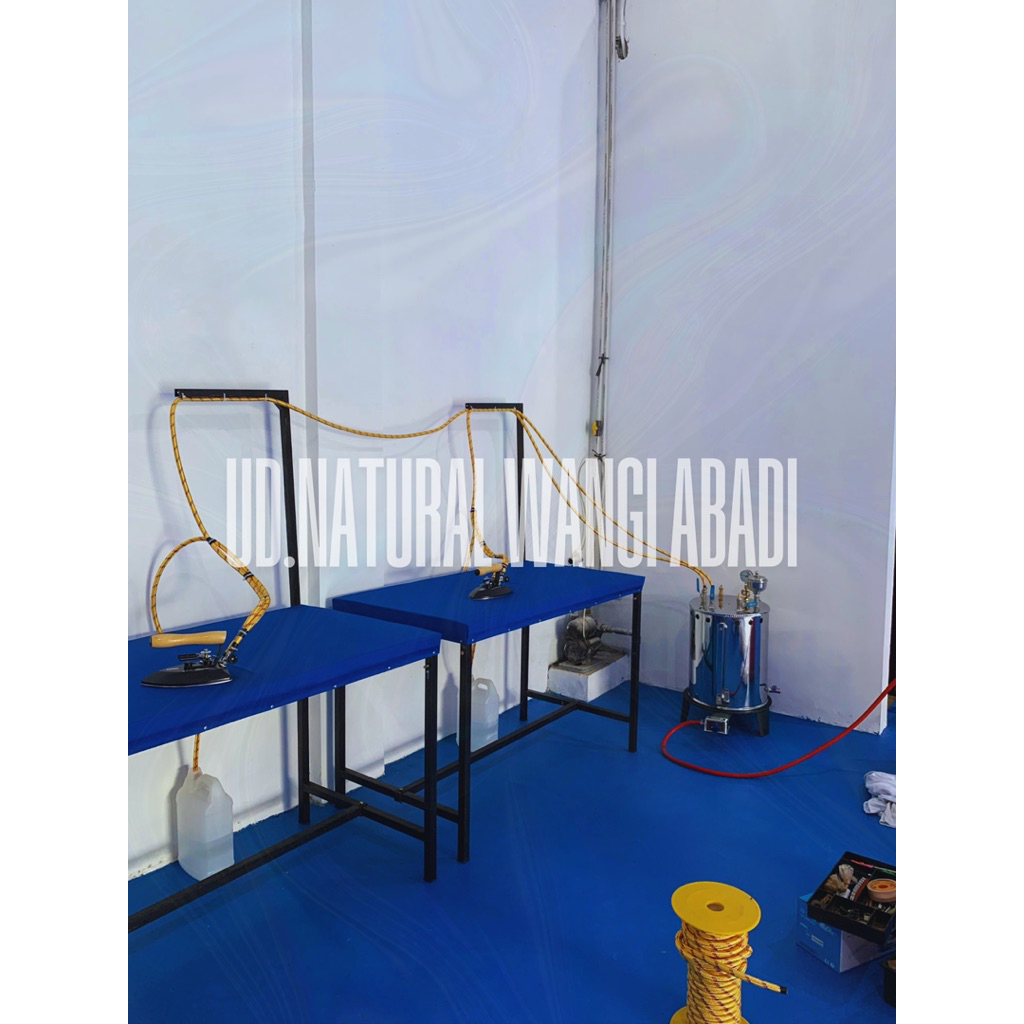 meja setrika uap / meja setrika laundry