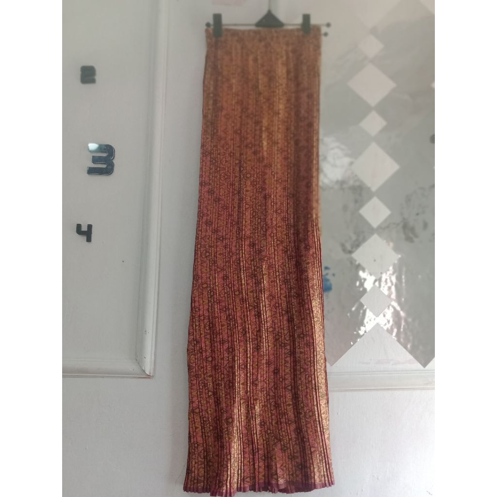 rok span batik plisket preloved