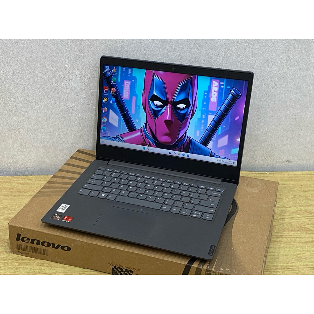 Lenovo V14-ADA - AMD Ryzen 3-3250U RAM 4GB SSD 256GB