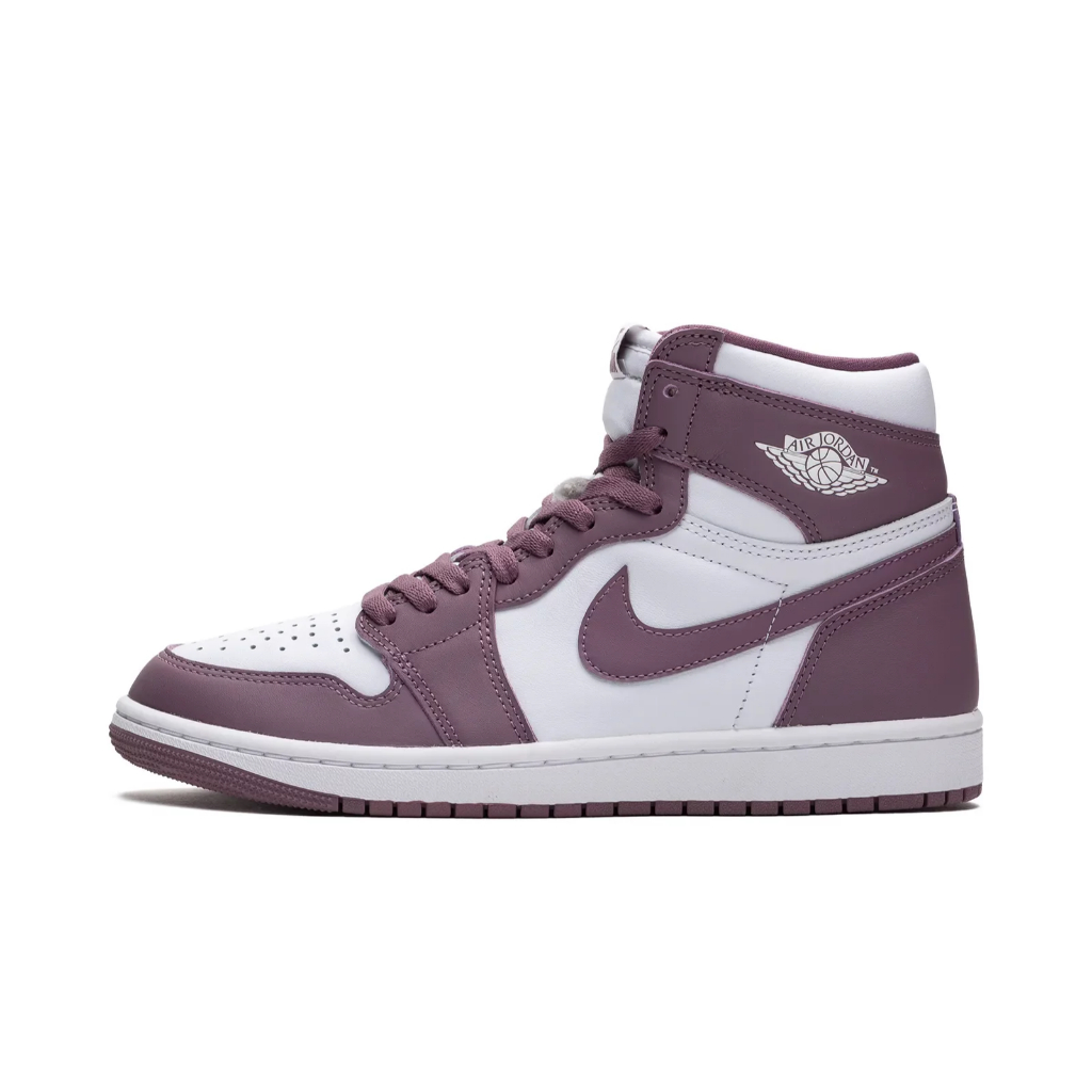 Sepatu Sneakers Pria NIKE AIR JORDAN 1 RETRO HIGH [DZ5485 105] ORIGINAL - EUR 44.5