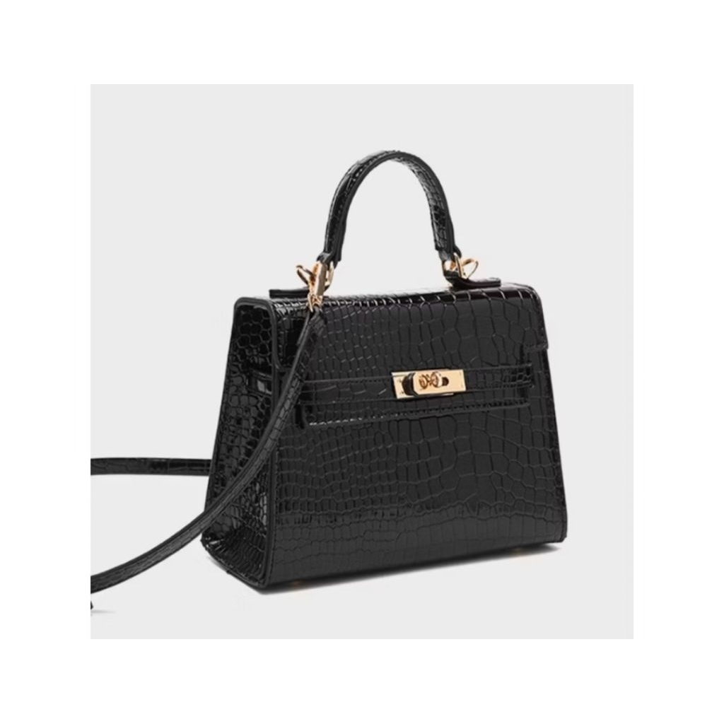 ceka kelly bag