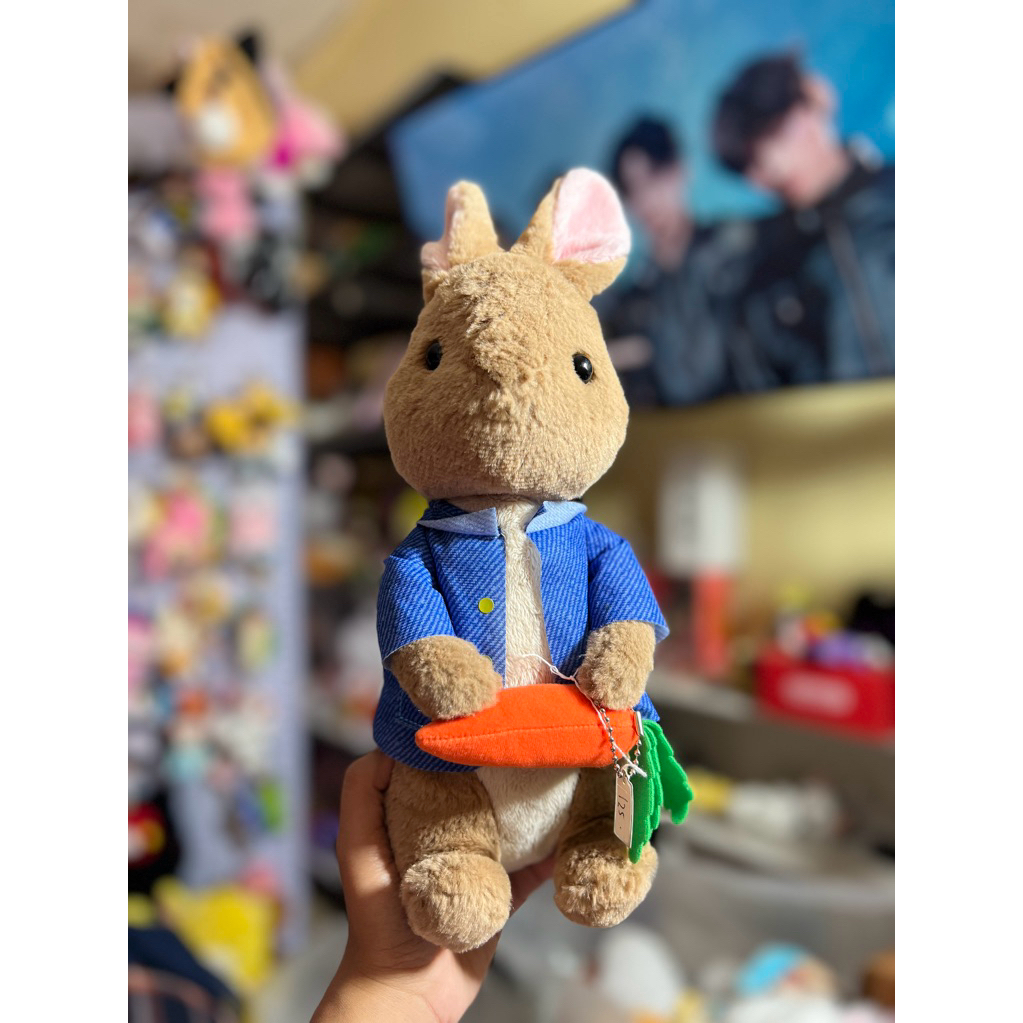 boneka peter rabbit