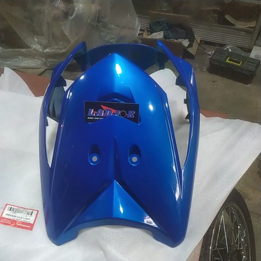 front legshield/cover tameng depan biru beat carbu/64301-kvy-960abm/honda