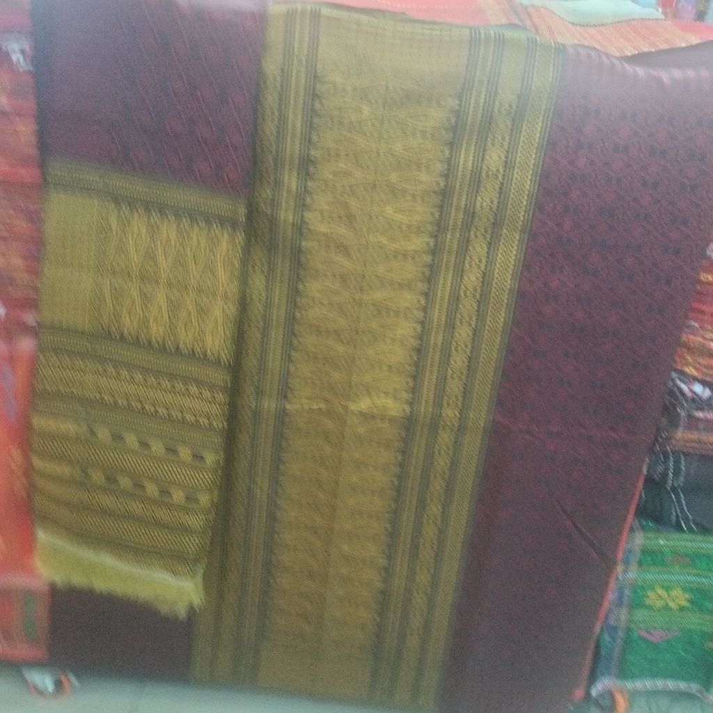 SONGKET TUMTUMAN MESIN WARNA PINK TUMPAL GOLD.