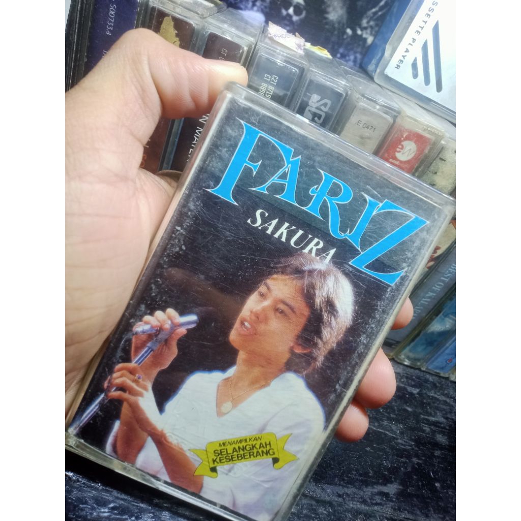 Kaset FARIZ RM - SAKURA