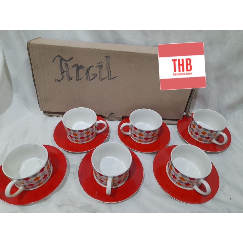Gelas keramik 6 gelas 6 tatakanmerk kopin ada SNI nya
