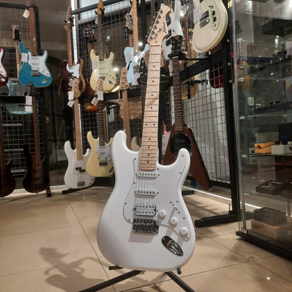 Aria Pro II STG-004/M Electric Guitar WH