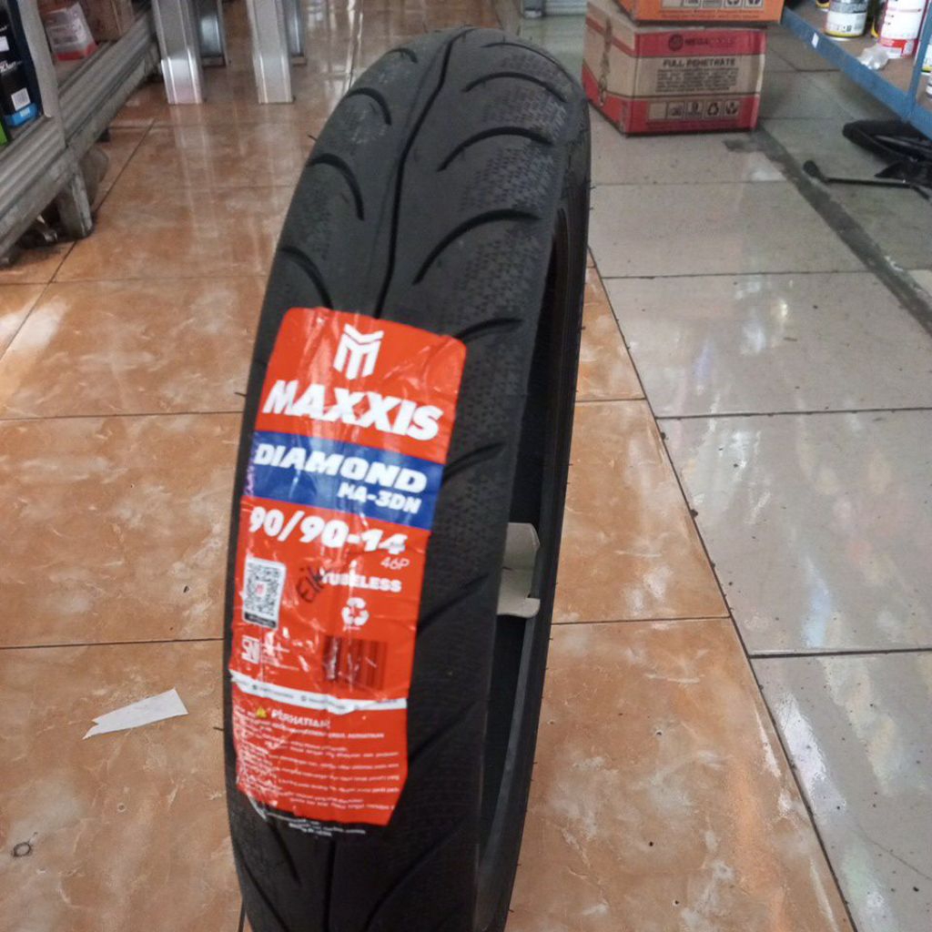 BAN LUAR MAXXIS DIAMOND 90/90-14 R14 TUBELESS,untuk semua motor matic R14