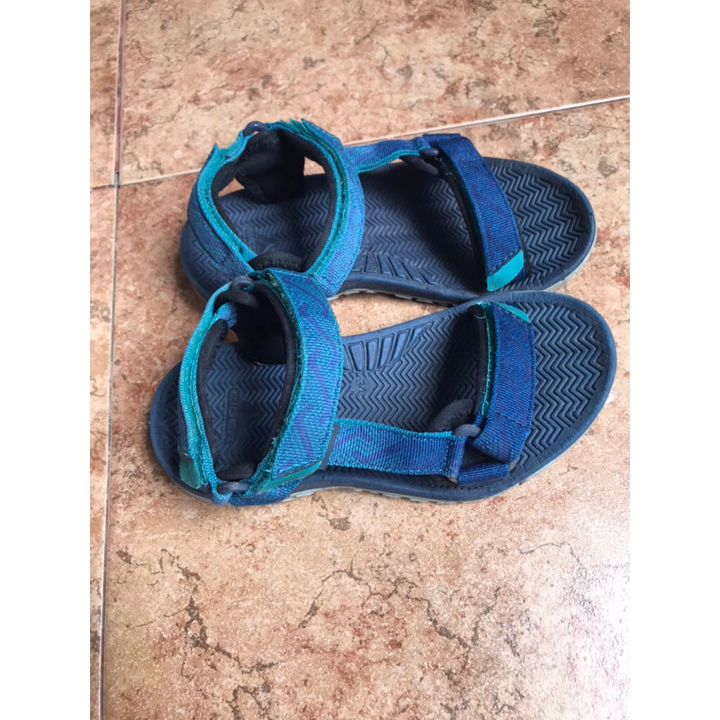 Like New Eiger caldera preloved/ preloved sepatu sandal eiger/ sandal gunung eiger/ preloved eiger/ 