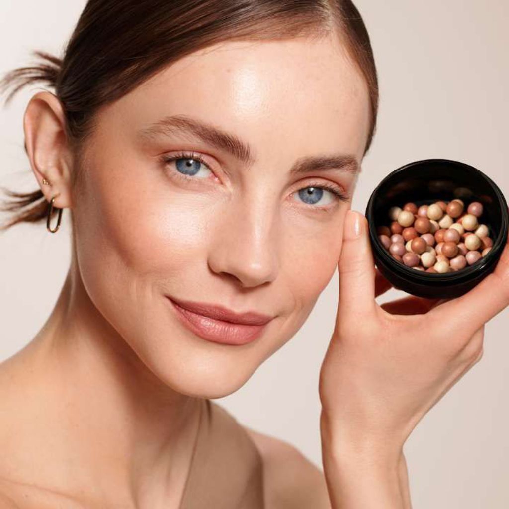 Serum infused Pearl Oriflame