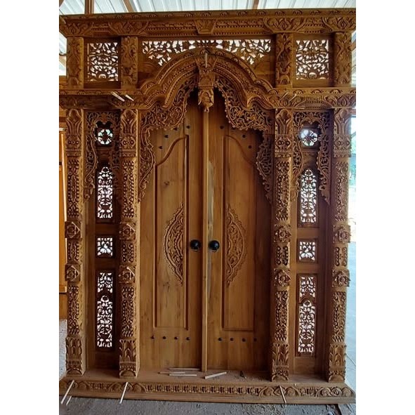Pintu Rumah Gapura Gebyok Jati Ukir Jepara Ukuran 2 Meter