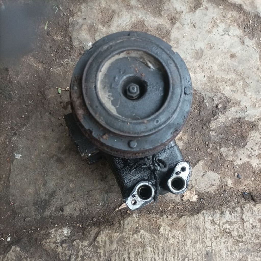 kompresor ac mazda familia MINUS NGOROK