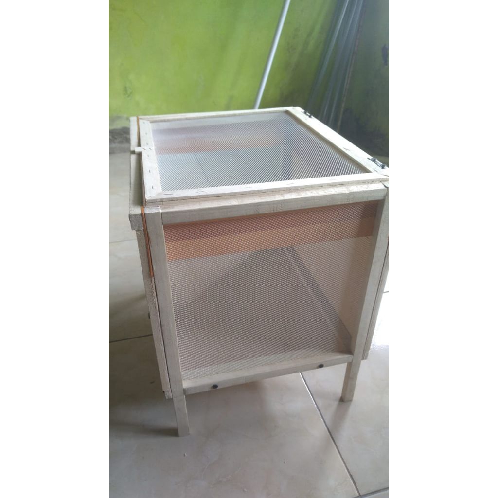(( TERMURAH )) Box Jangkrik/ Kandang Jangkrik Kecil 30x30x40