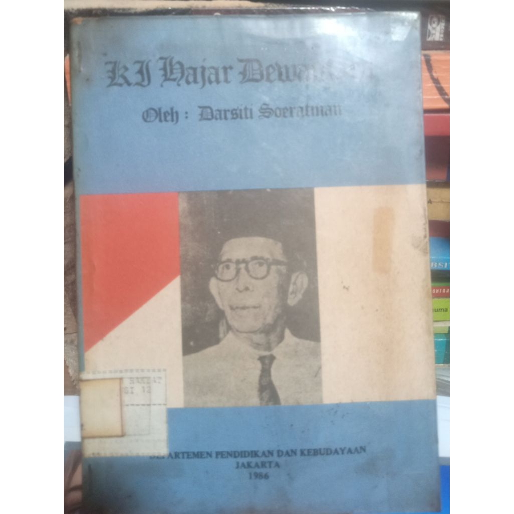 buku Ki Hajar Dewantara