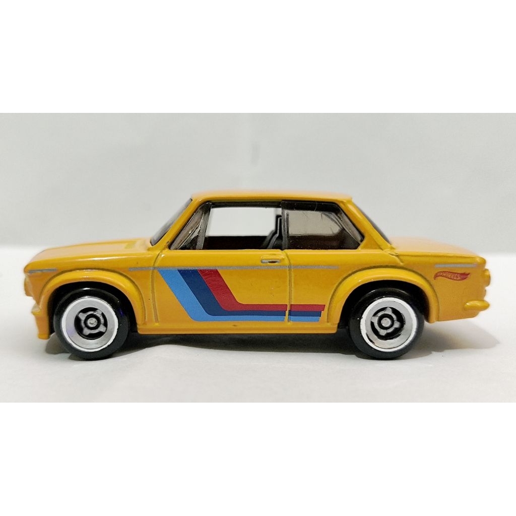 Hot Wheels BMW 2002 reguler loose