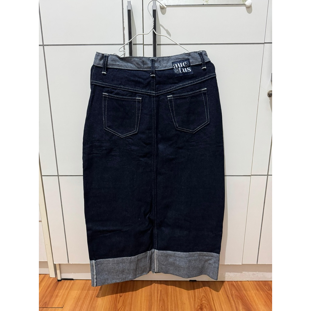 Preloved rok jeans the auctus