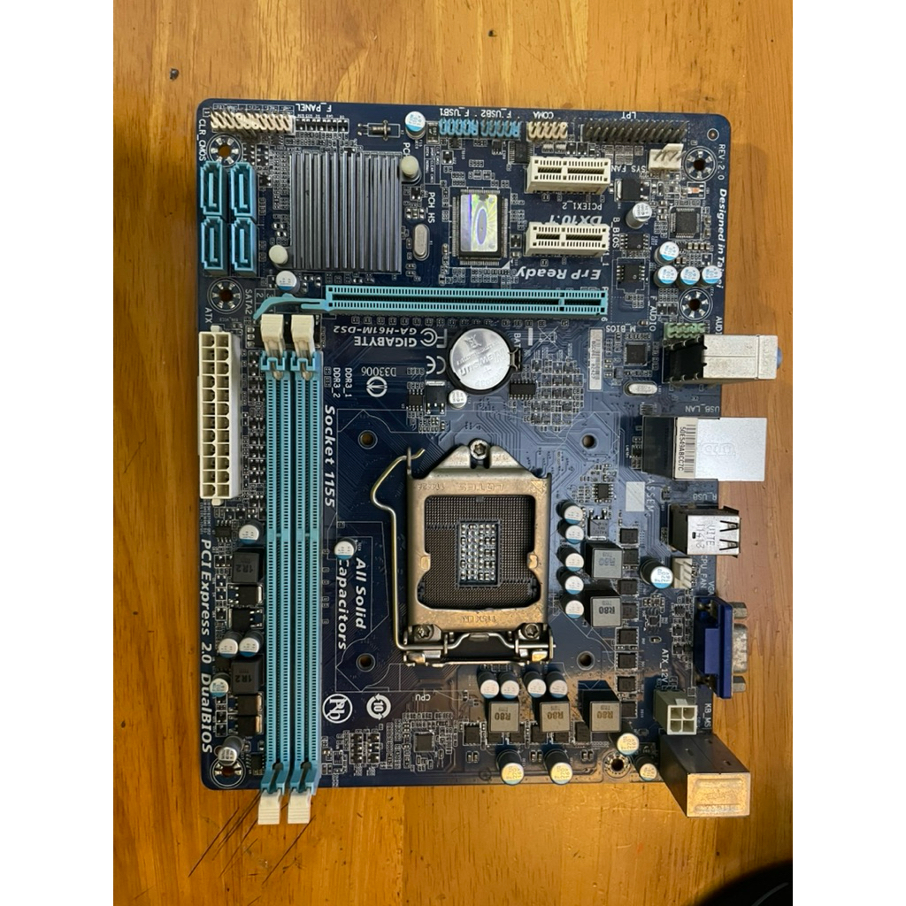 ( RUSAK) Mainboard PC CPU Komputer Gigabyte GA-H61M-DS2