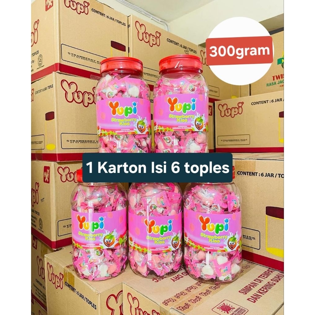 Yupi Strawberry Kiss 300 gram 1 dus
