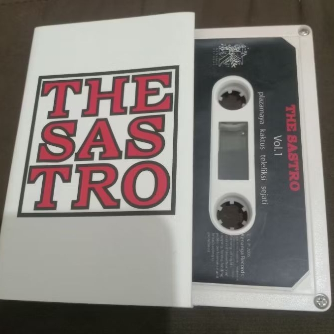 KASET Pita THE SASTRO - Vol 1 ada Tanda Tangan  Personil