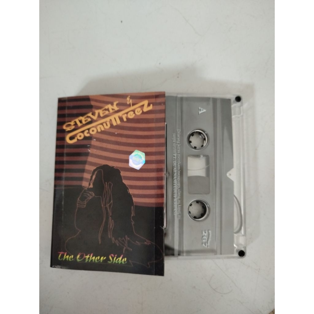 Kaset Steven coconut tree