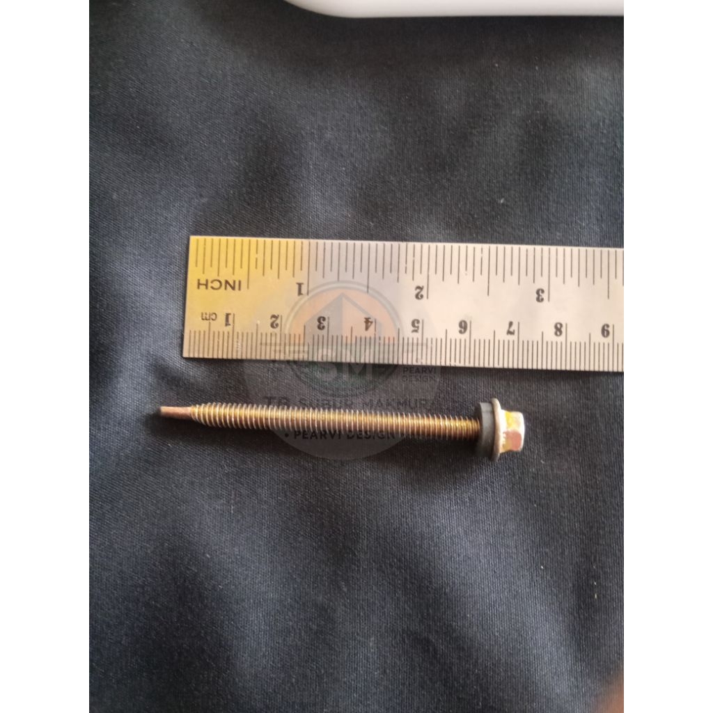 baut roofing sekrup baja ringan +- 7 cm