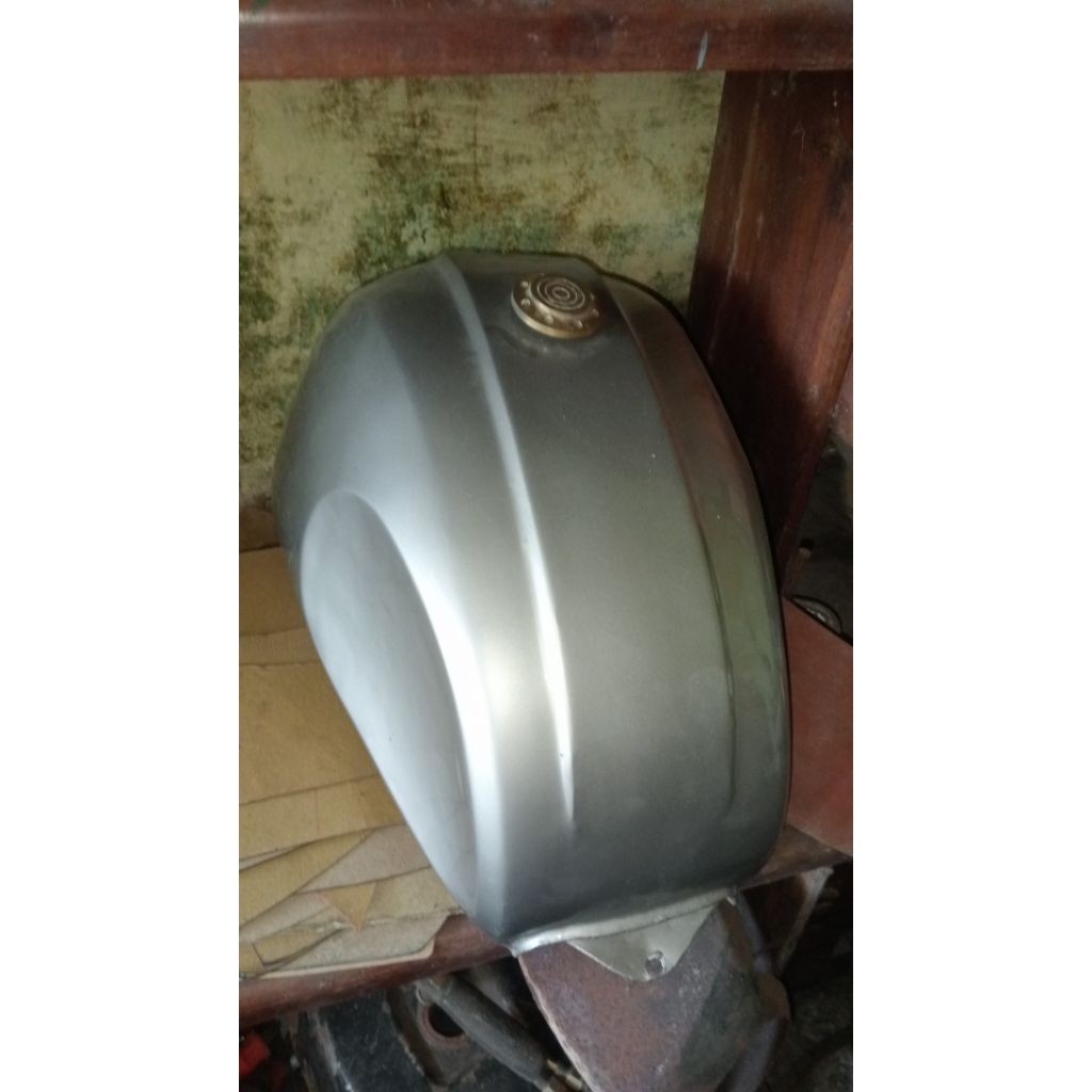 tangki custom vixion