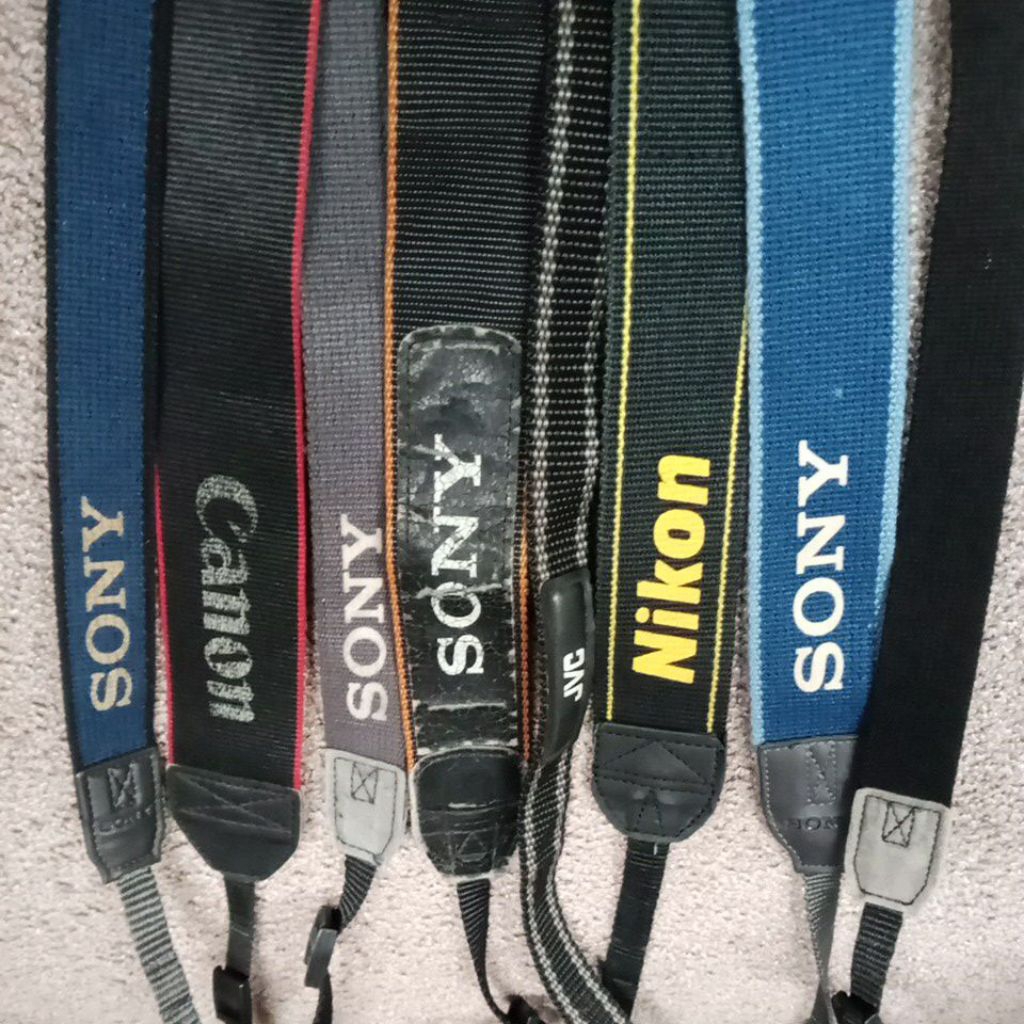 tali strap original handycam / kamera sony jadul
