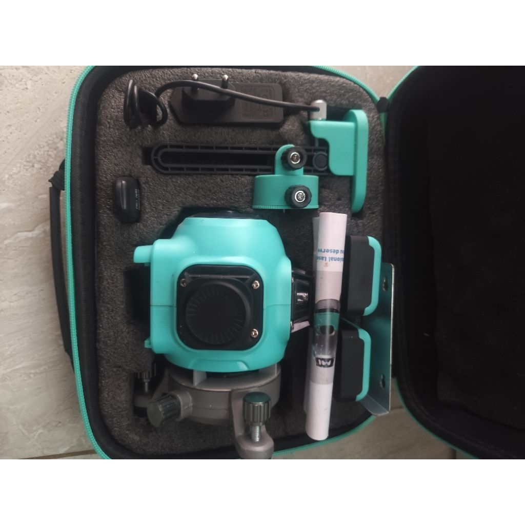 laser level 12 line 4D