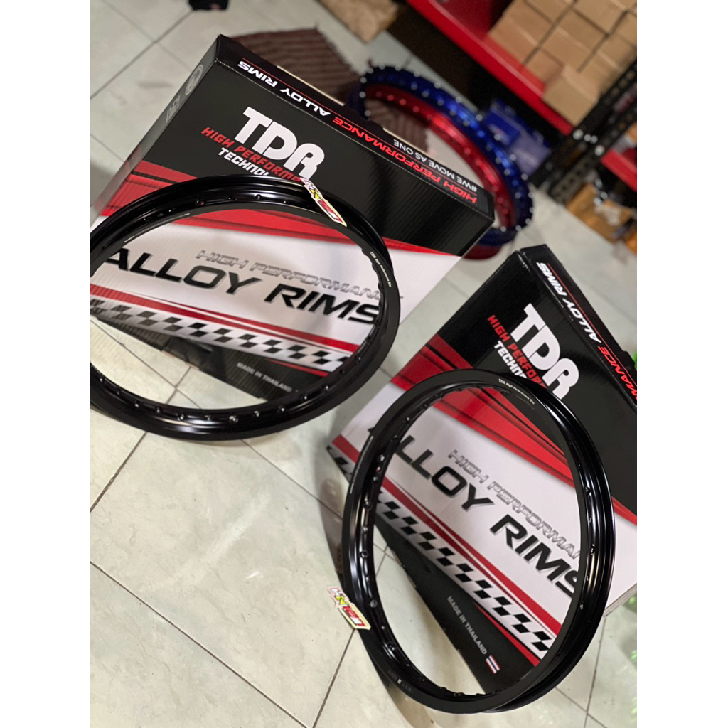 velg tdr ring 18x160 / velg tdr ag Style ring 18 uk 160 hitam glosy