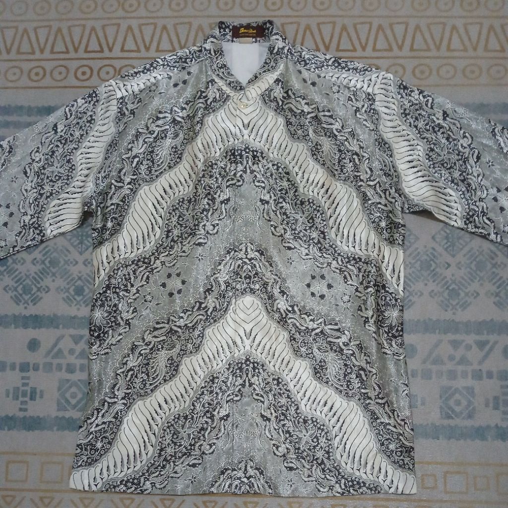 Batik Danar Hadi (SOLO)