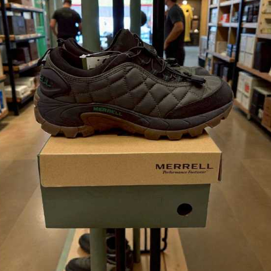 Merrell Performance Footwear Sepatu Outdoor Hiking Trail Waterproof Quilted Black Gum