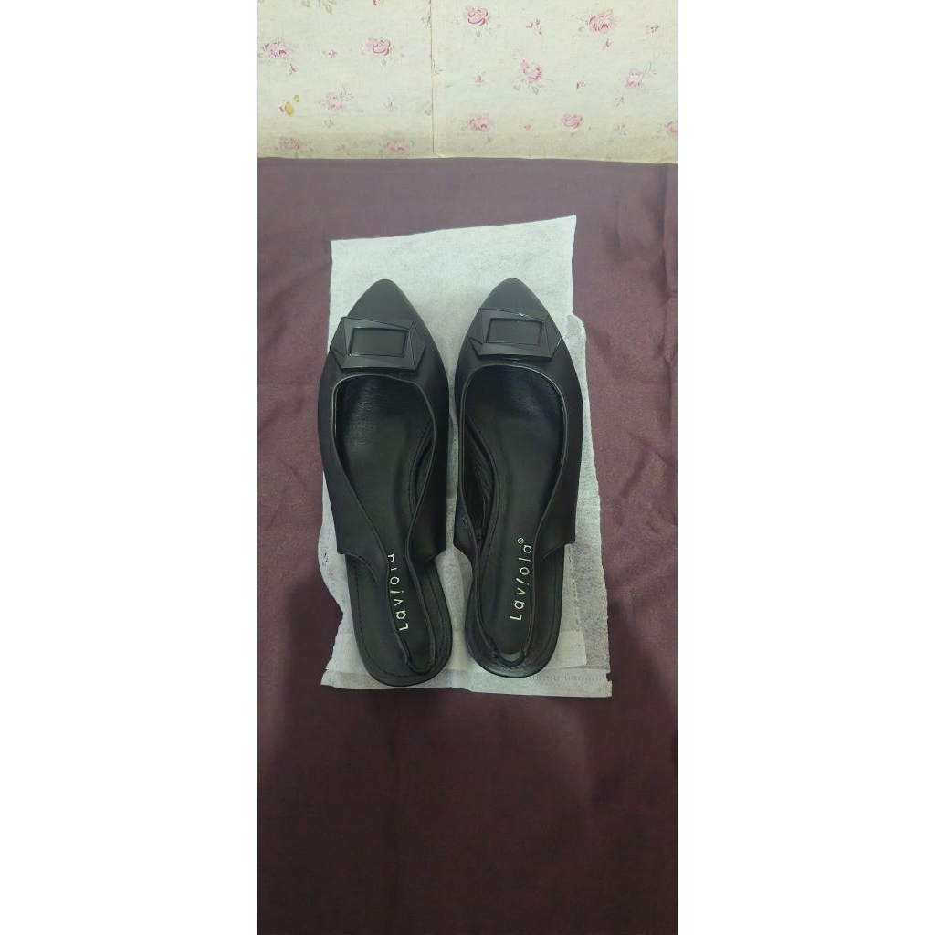Sepatu Sandal LAVIOLA