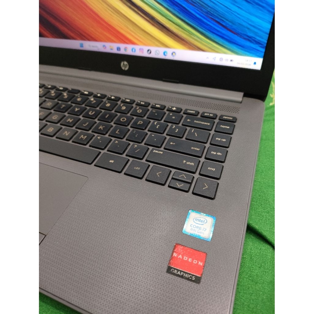 Laptop HP 240 G7 Core i7 Gen8 Dual VGA
